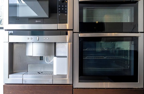 London Borough of Hounslow House | Breezy Richmond Home