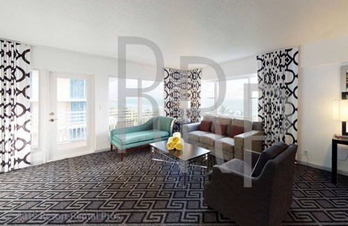 Surfside Condo | Breezy Solara Surfside, 2 Bedroom Oceanfront Resort