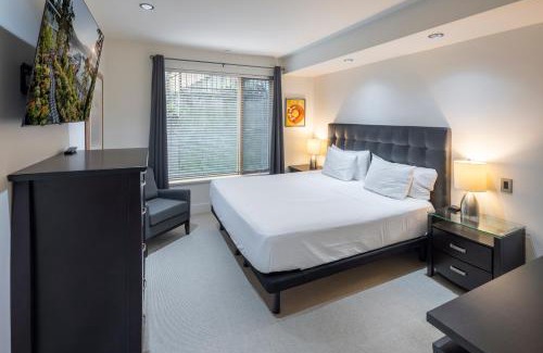Brentwood Bay Resort | Brentwood Bay Resort & Spa