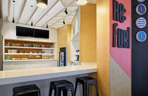Portland House | Brews, Art & Fun! Downtown Stay Right in the Heart of Portland!