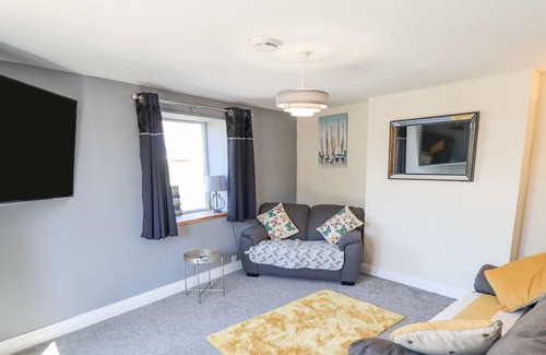 Wainfleet All Saints House | BREWSTER HOUSE, romantic, with a garden in Wainfleet All Saints