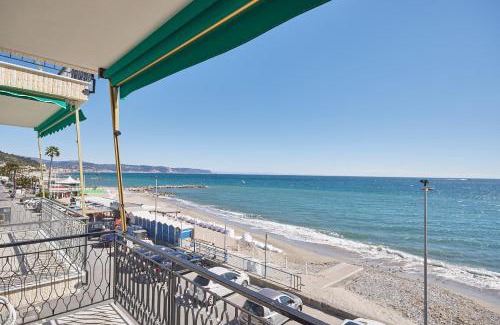 Ceriale Apartment | Brezza Marina