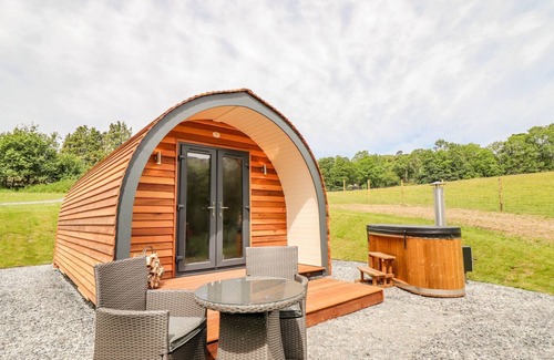 Dolgellau Cottage | BRIALLEN, pet friendly, character holiday cottage in Dolgellau