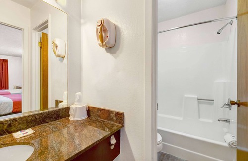 Pigeon Forge Hotel | Briarstone Inn