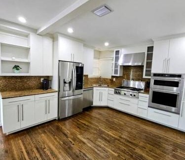 Coral Way Villa | Brickell Enclave Sunny Retreat with pool