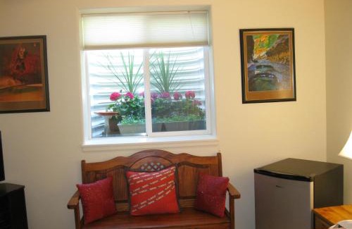 Ouray Bed & Breakfast | Bridal Veil Bed and Breakfast