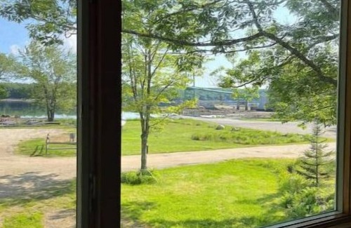 Deer Isle Apartment | Bridge view w/beach& boat access