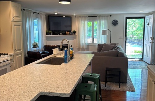 Frankfort Cottage | Bridges Hideaway- Crystal Lake access on Outlet Bay, quiet street