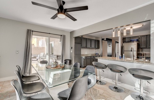 Spring Valley Villa | Bridgeview Villa