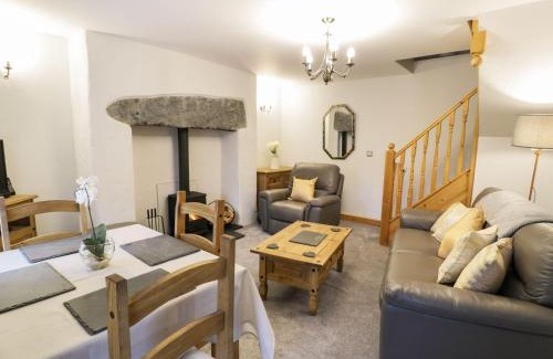 Rhiwbryfdir House | Bridgeway House