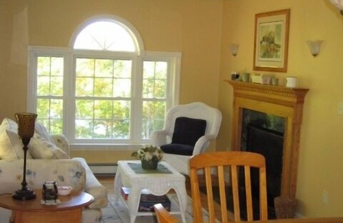 Bridgton House | Bridgton, Maine, Long Lake, Luxury Lakefront Private Estate