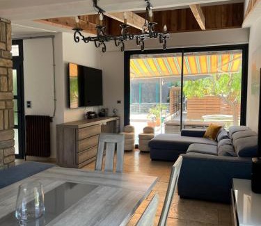 Le Liouquet House | Brigantine 3