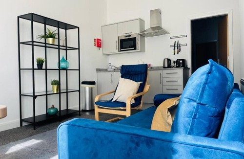 Southport Apartment | Bright 1 Bed Southport Apartment Near Beach