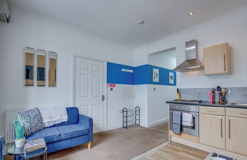 Retford Apartment | Bright 2-bed in central Retford for contractors