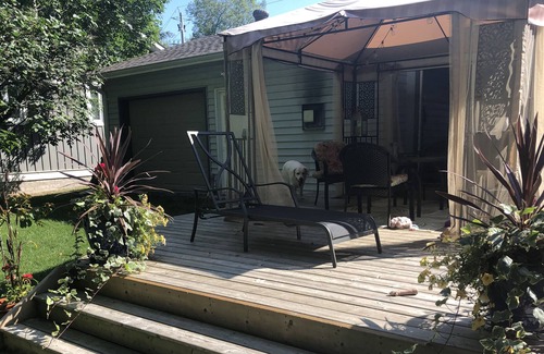 Bala House | Bright 2 Bedroom Bungalow in the quaint Town of Bala