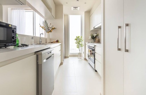 Dubai Apartment | Bright 3BR + Maid's Room w/Creek Harbour Views!