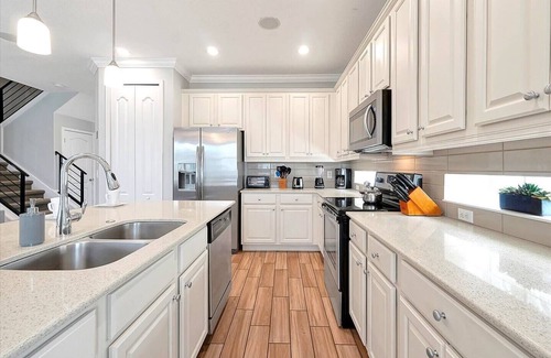 Kissimmee House | Bright 5 Bedrooms Villa with Game Room near Disney