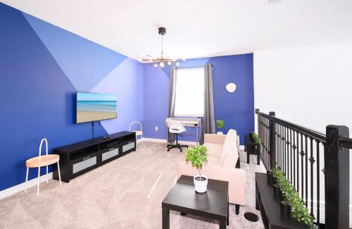 Kissimmee House | Bright & Airy 5BR Resort Home with Pool