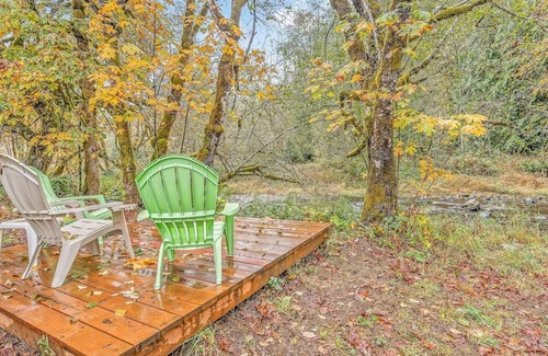 Sherwood Cottage | Bright and Colorful Tiny Home for Two - Unique Northwest Vacation Rentals