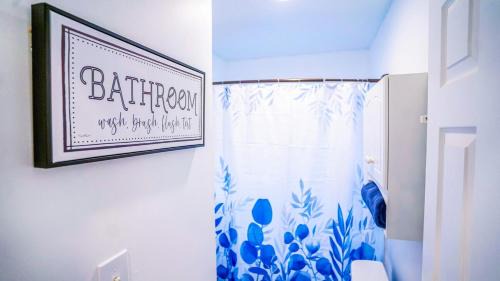 Indianapolis House | Bright and Cozy Home- Downtown Indianapolis