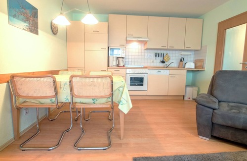 Zingst Apartment | Bright and friendly furnished apartment in a central and quiet location!