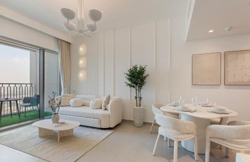 Za'abeel 2 Apartment | Bright and Exquisite 1-Bedroom in Downtown views 2