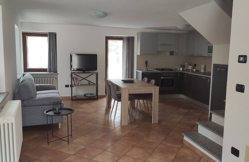 Aosta House | Bright and spacious accommodation just minutes from the city