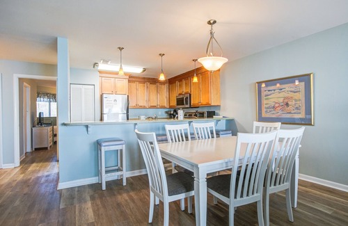 Isle of Palms Villa | Bright and spacious condo with beach & ocean views, pool, basketball & balcony