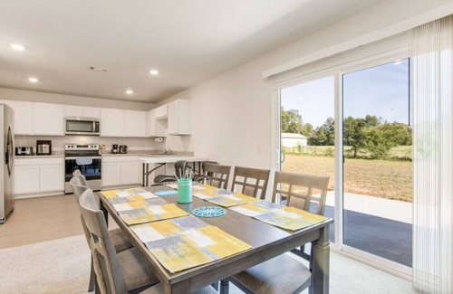 Florida Panhandle House | Bright and Spacious 4 Bed/2 Bath - Addies