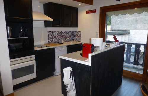 Cauterets Apartment | Bright apartment Maison Perce Neige, Wifi, Cure Rate