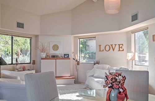 Borrego Springs Condo | Bright Borrego Springs Casita w/ Mountain Views!