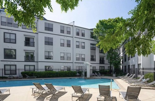 Poncey-Highland Condo | Bright Bungalow directly on walkable Beltline!