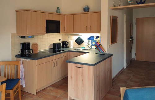 Zingst Apartment | Bright, comfortably furnished apartment directly on the dyke and beach