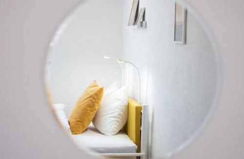 Ilidza Apartment | Bright&Cozy flat+balcony near Airport FREE Parking