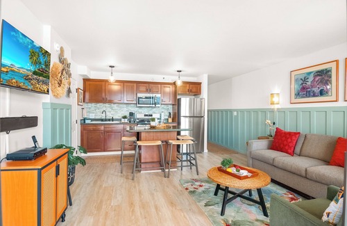 Waikiki Condo | Bright & Cozy Stay Near Waikiki Beach + Parking