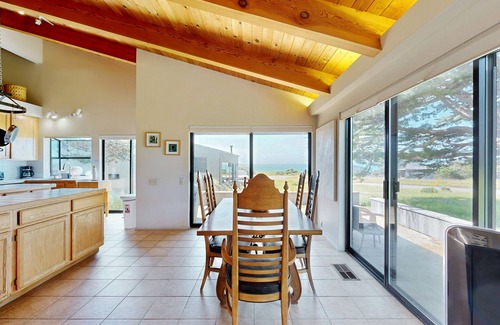 Sea Ranch House | Bright home w/patio, ocean views & shared pools - steps to Bluff Trail & Golf