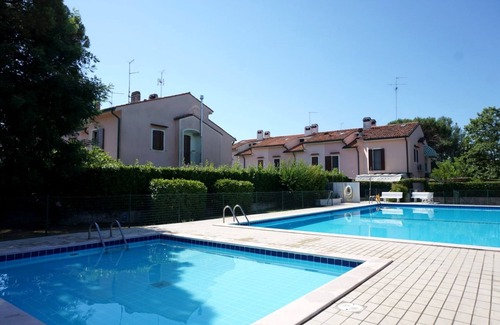 Porto Santa Margherita Villa | Bright villa in a quiet residence