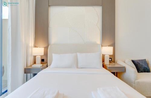 Dubai Apartment | Bright & Luxury Studio with Balcony in Al Furjan