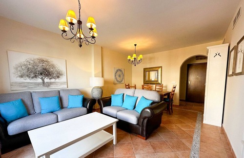 Costa Esuri Apartment | Bright, Modern, 3 Bedroom, Duple Apartment OHA001