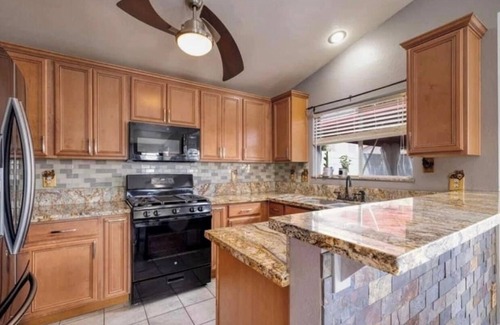 Las Vegas House | Bright, pet-friendly home near Summerlin and The Lakes