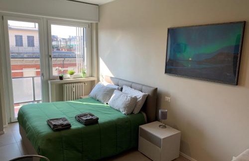 Porta Romana Apartment | Bright Place Navigli