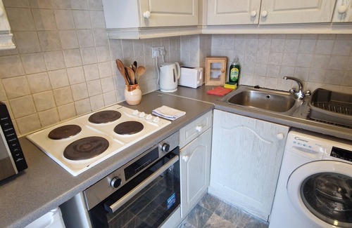 City Centre Dublin Apartment | Bright Riverside 2BD, 5 Min to Guinness Storehouse