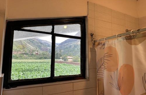 Taray Ski Chalet | Bright Riverside 3 Bedroom Stay Garden 5 min to Pisac