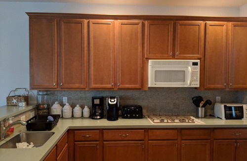 Ocean View House | Bright & spacious, perfect for your family vacation! Indoor & Outdoor pools.