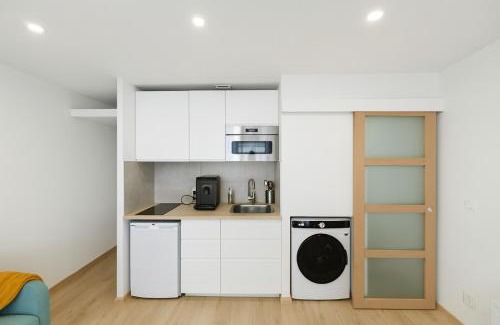 Lorient Apartment | Bright studio, close to city centre and beaches