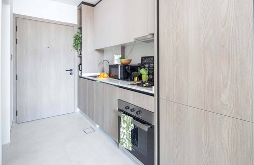 Al Barsha Apartment | Bright Studio with Community Views in Barsha South