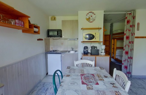 Les Rousses Apartment | Bright studio with loggia and parking in Les Rousses