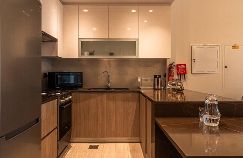 Jumeirah Lake Towers Apartment | Bright & Stylish 2 bedroom in JLT – Medore Tower