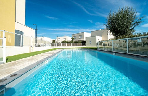 Serignan Villa | Bright villa 6 ppl, garden, close to the sea