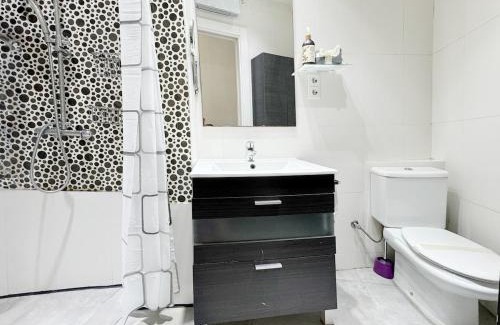 Bellas Vistas Apartment | Bright, with a patio and a good area